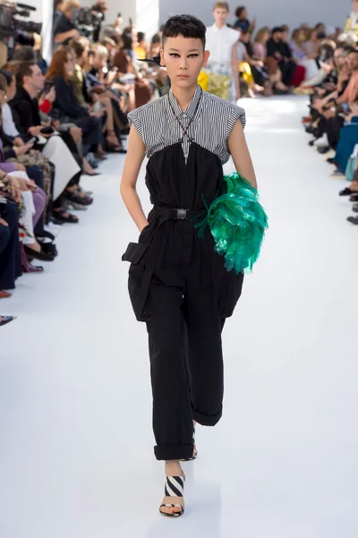 Look 9